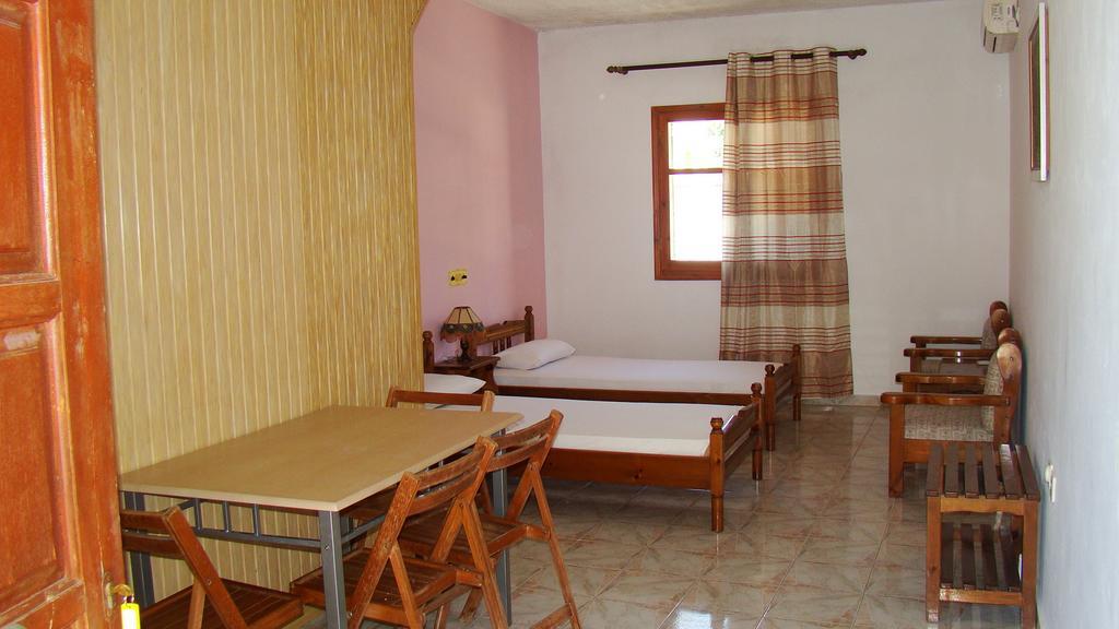 Kristi Apartment Poros  Room photo