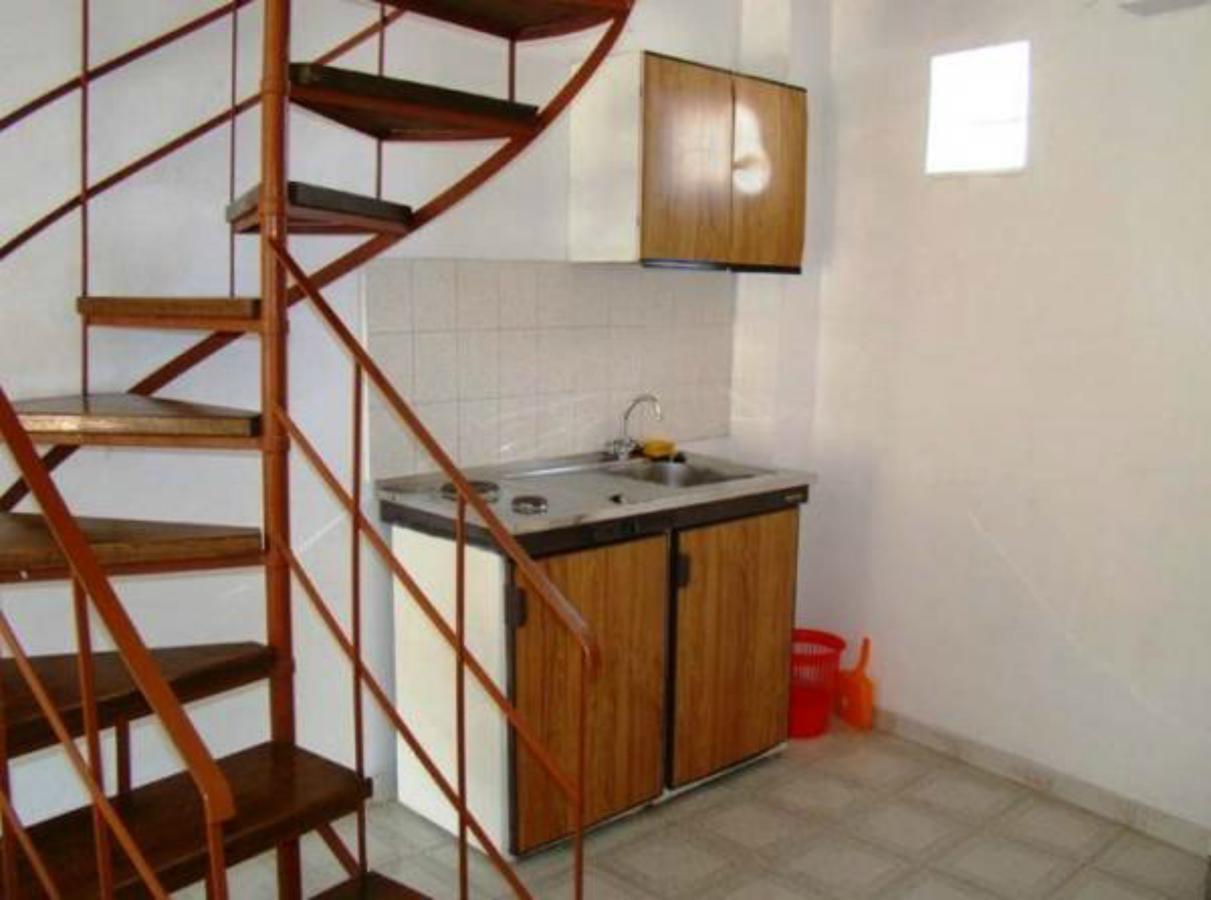 Kristi Apartment Poros  Exterior photo